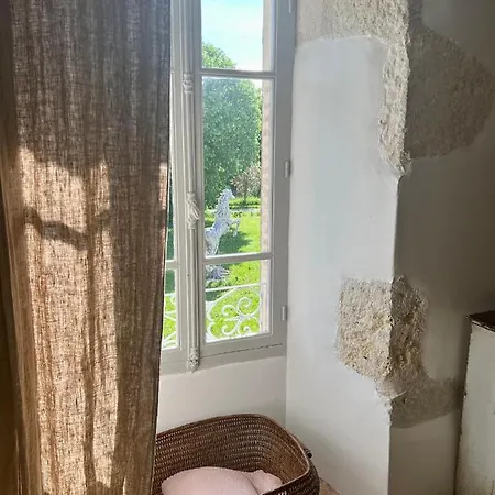 Bed & Breakfast Domaine De Roujol